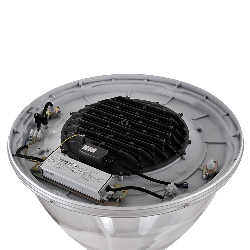 YMLED-6135 Stil Europa cu capac PC Lampă cu LED-uri pentru stâlp YMLED-6135 Stil Europa cu capac PC Lampă cu LED-uri pentru stâlp